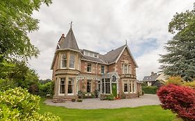 Chrialdon House
